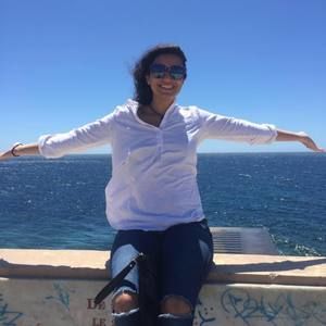 Meet your Posher, Karina